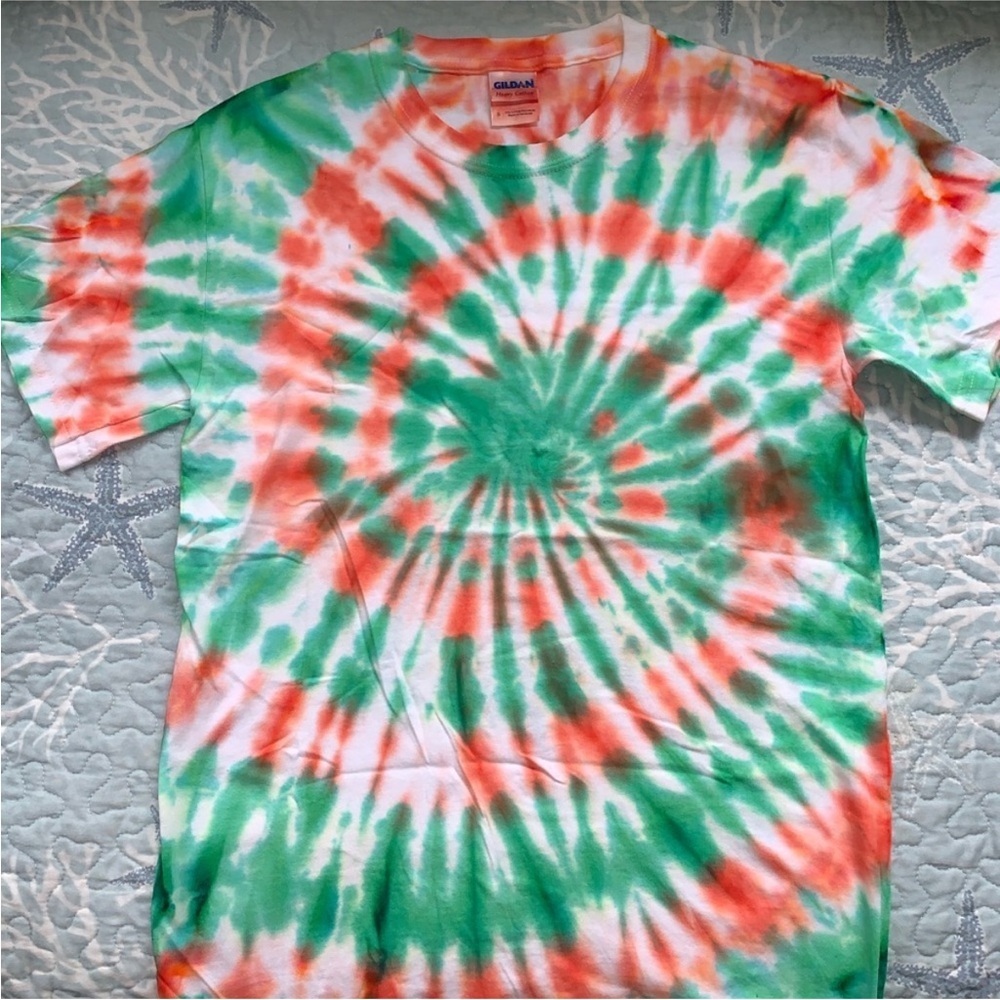 Gildan Tie-Dye T-Shirt nwot